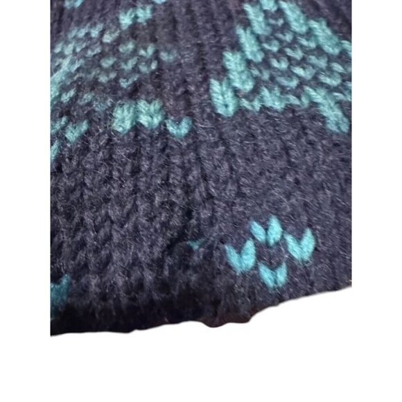 Knit Winter Hat Navy & Teal Geometric Snowflake Design Warm & Soft Unisex One Si - Picture 6 of 13